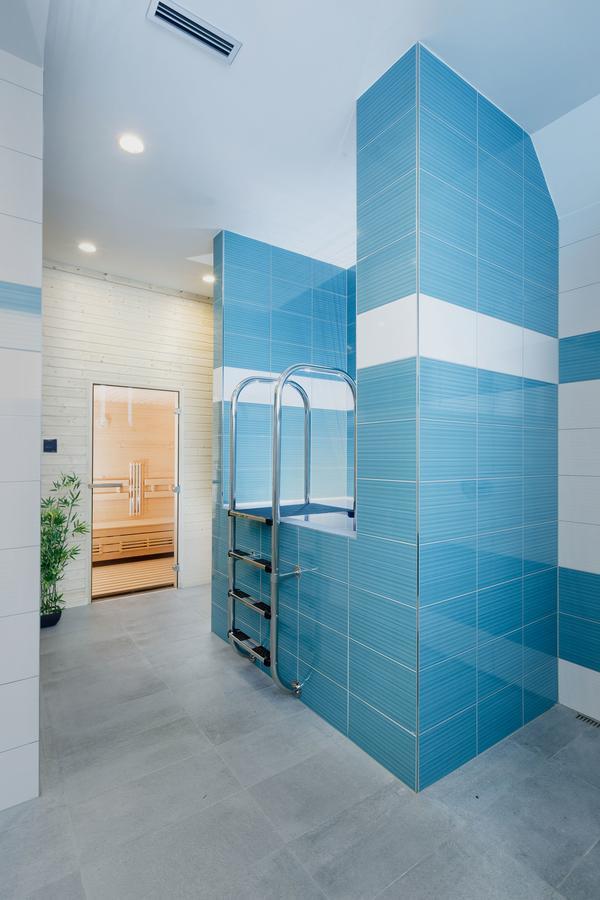 Sport Relax Hotel Na Kopecku Krinec 外观 照片