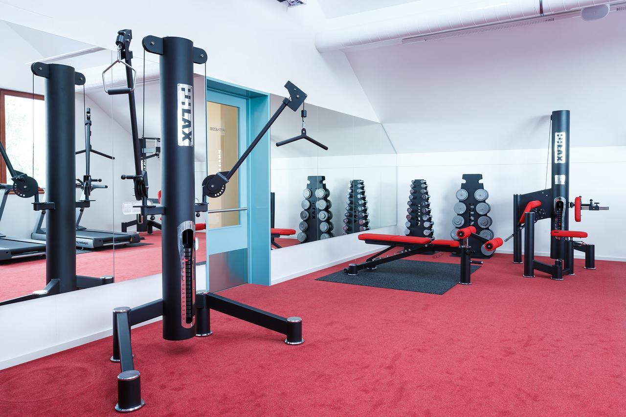 Sport Relax Hotel Na Kopecku Krinec 外观 照片